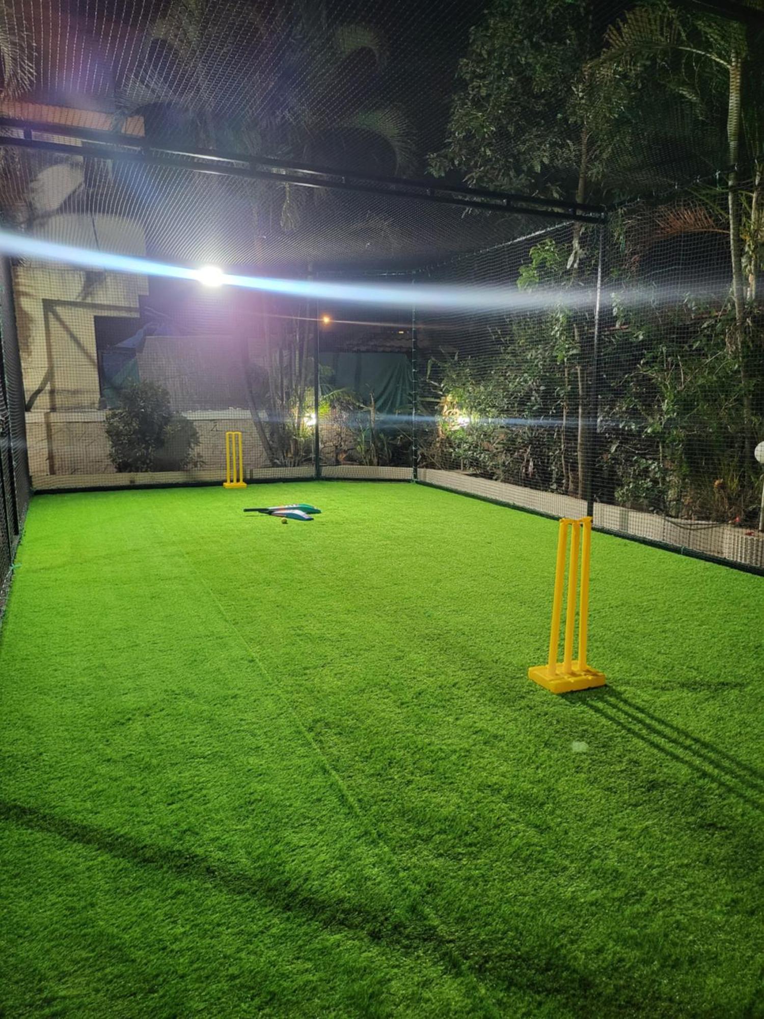The Perfect Stays Para Disco Big Pool Cricket Turf Villa Lonavala Exterior foto